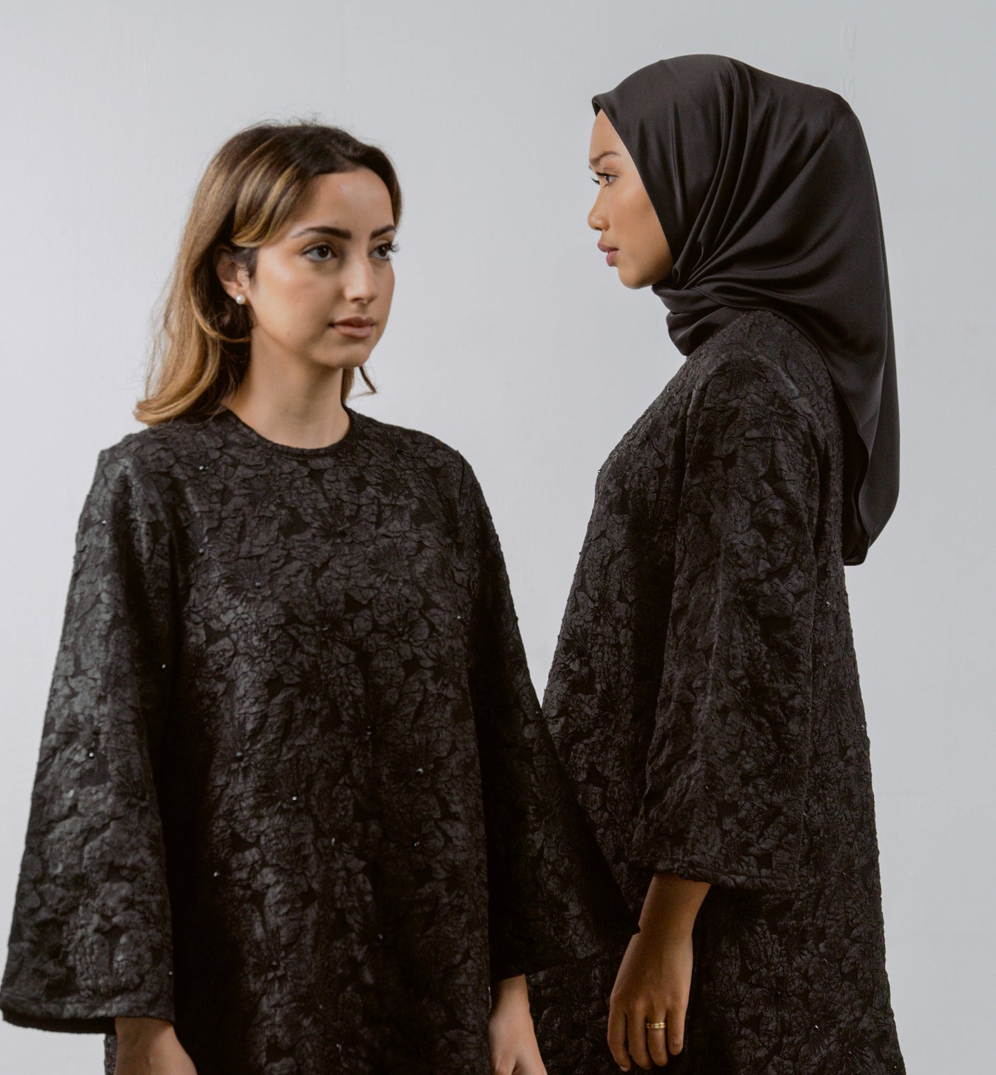 ZAHRA KURUNG BLACK