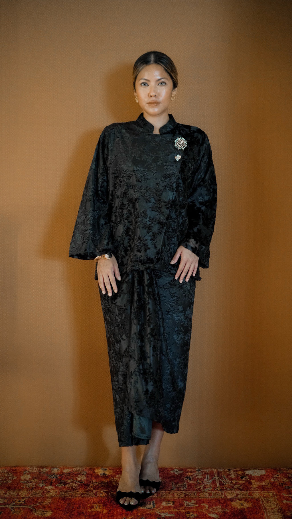 Nara Kebaya in Black