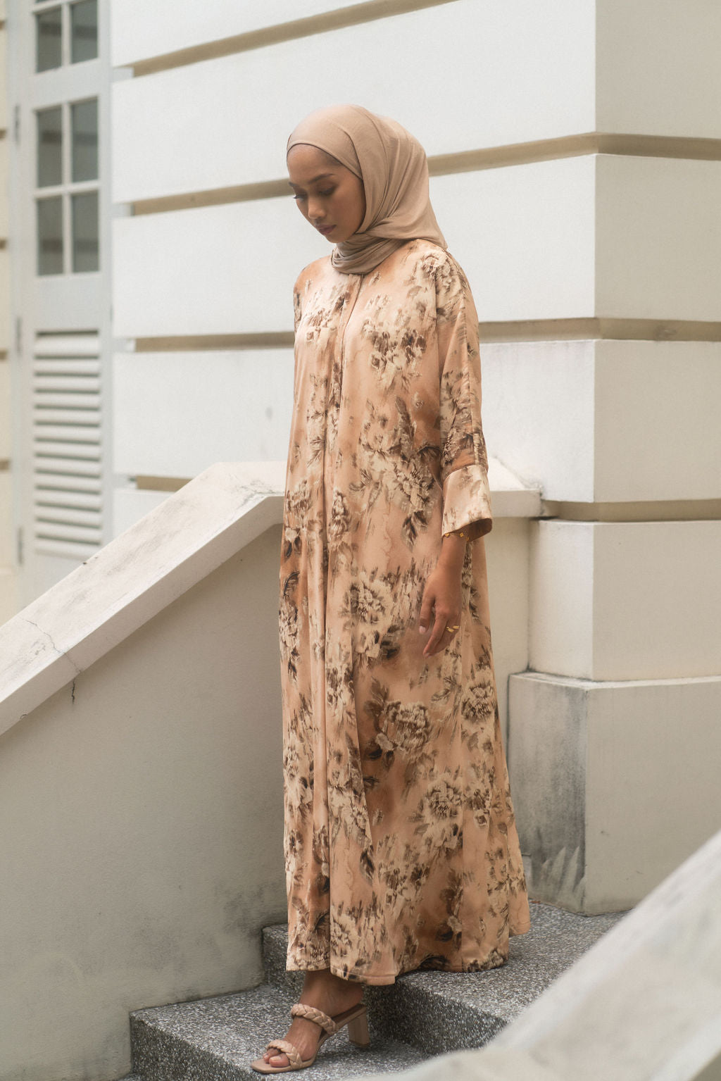 MAYA DRESS (Chestnut Floral)