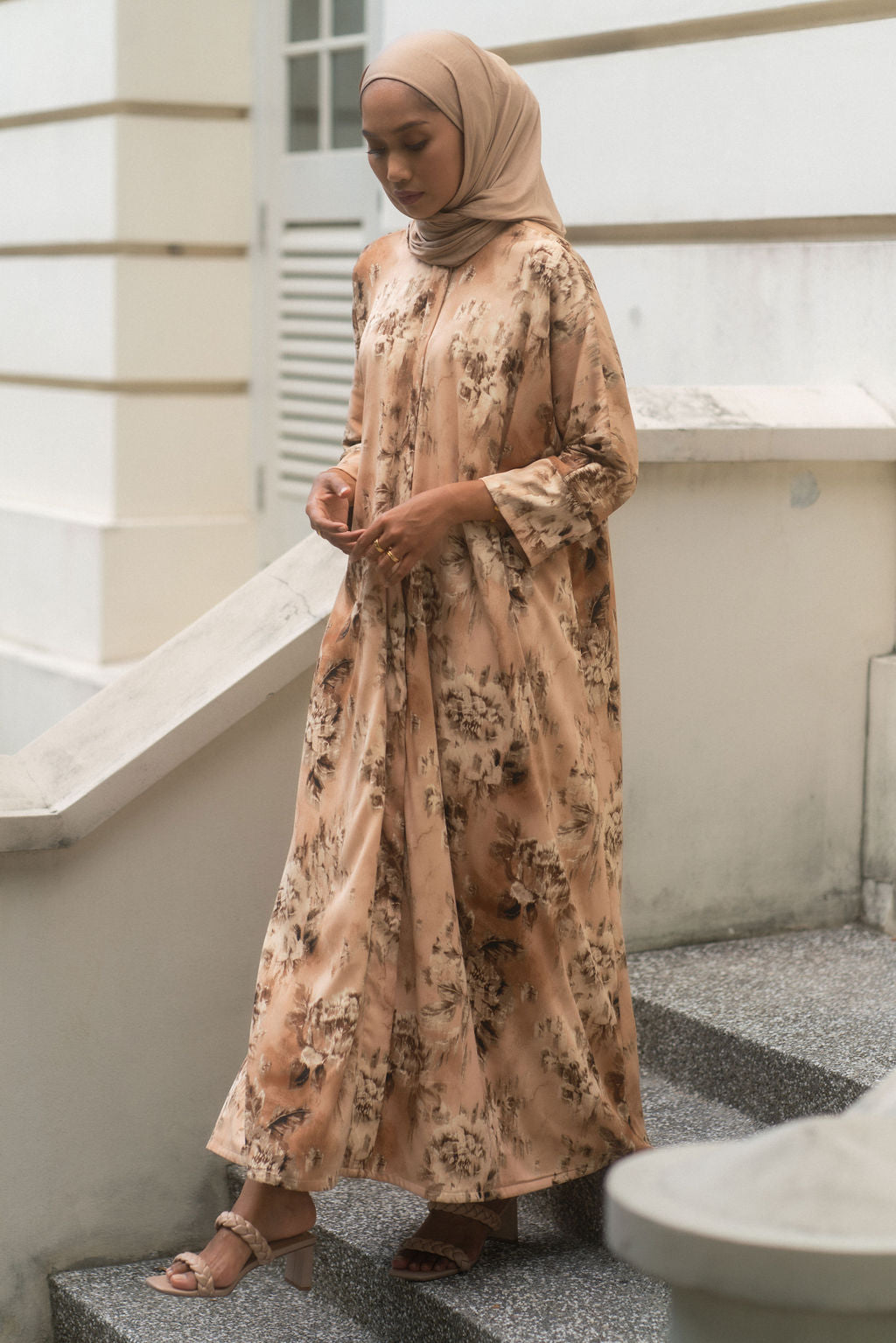 MAYA DRESS (Chestnut Floral)