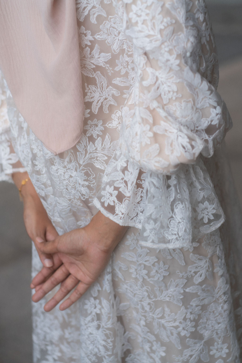 MALIKA DRESS (BEIGE LINED)