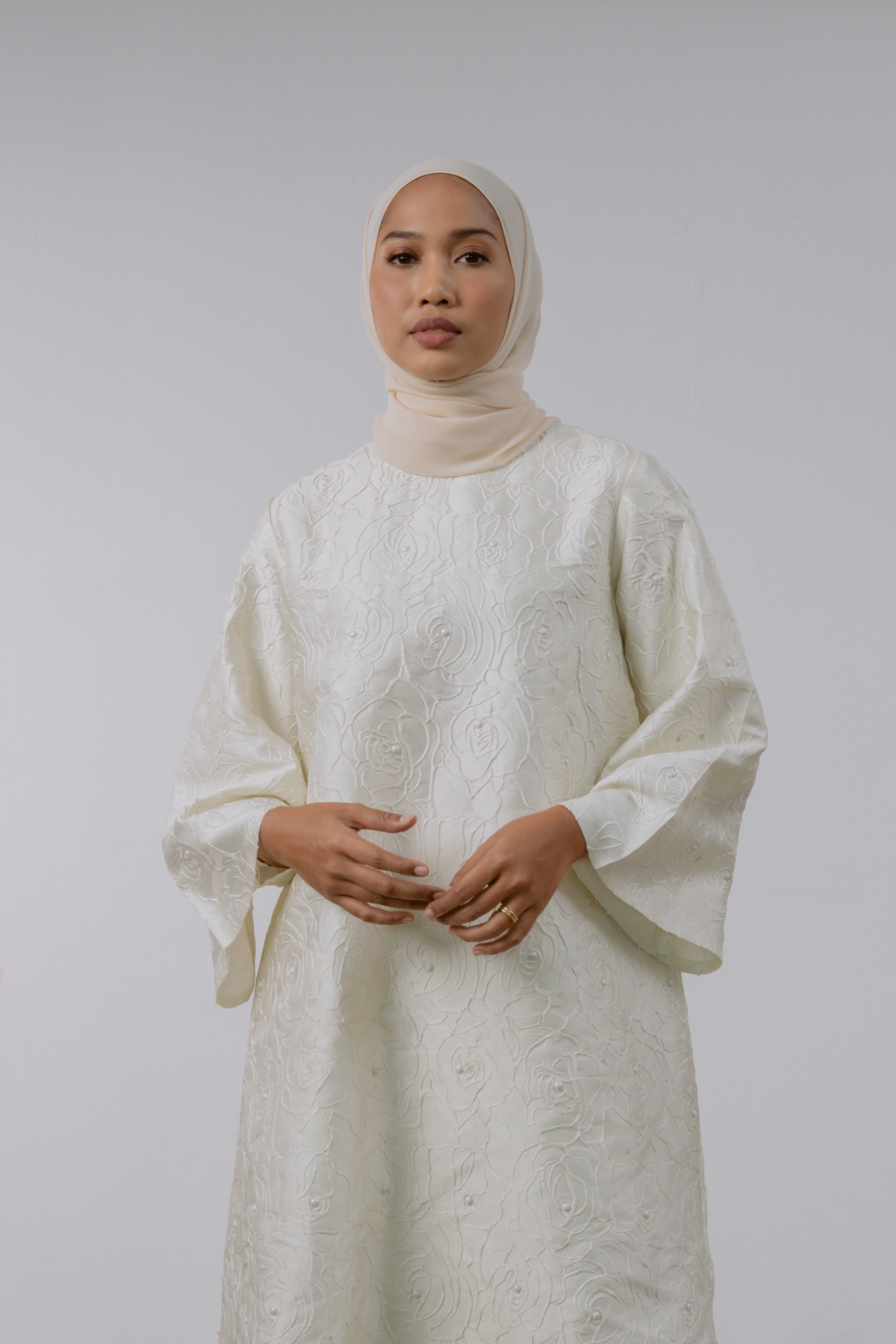 ZAHRA KURUNG IVORY