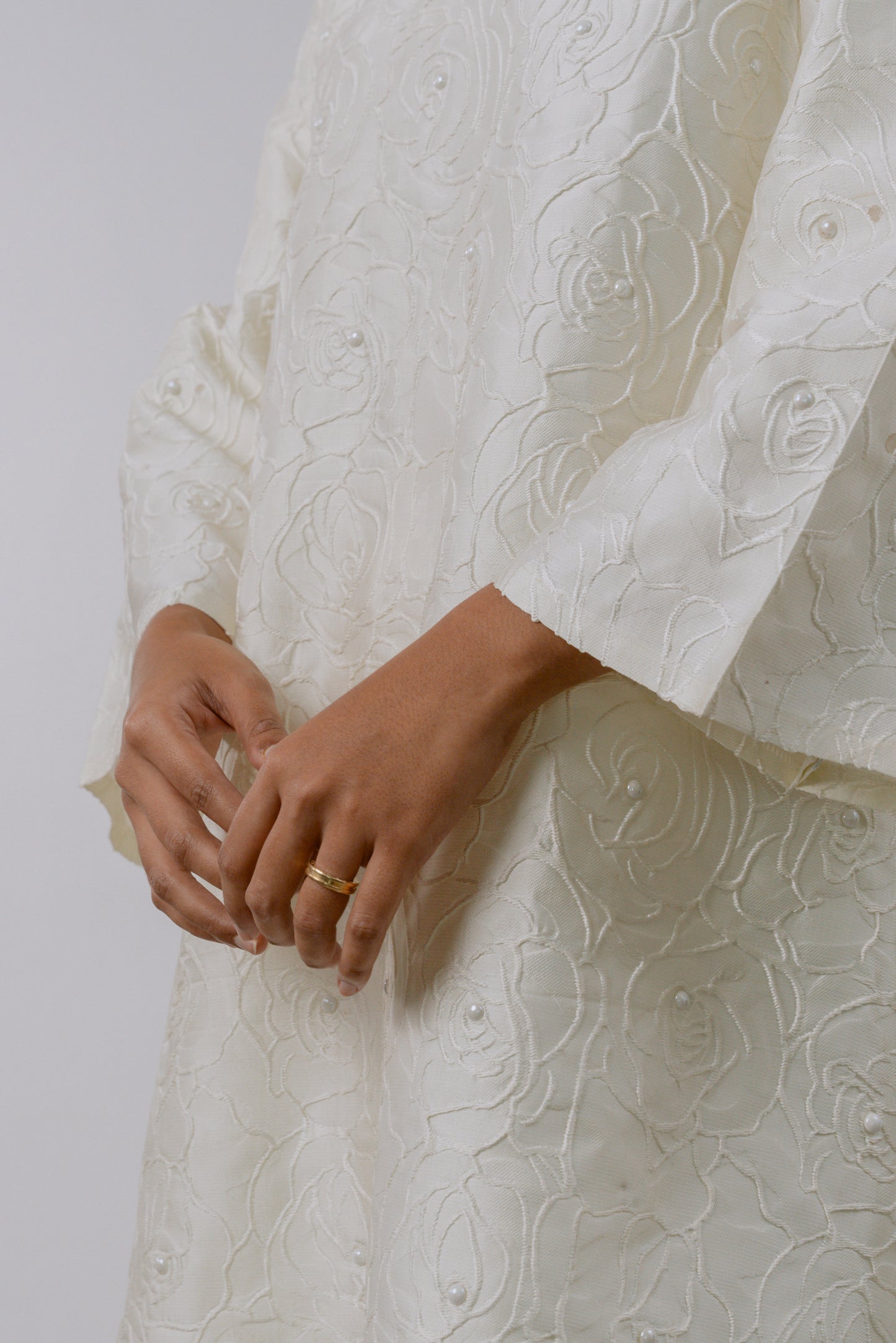 ZAHRA KURUNG IVORY
